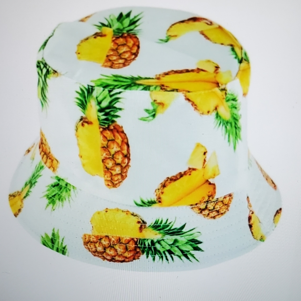 A Girl Thing Reversible Pineapple Print Bucket Hat - White & Yellow